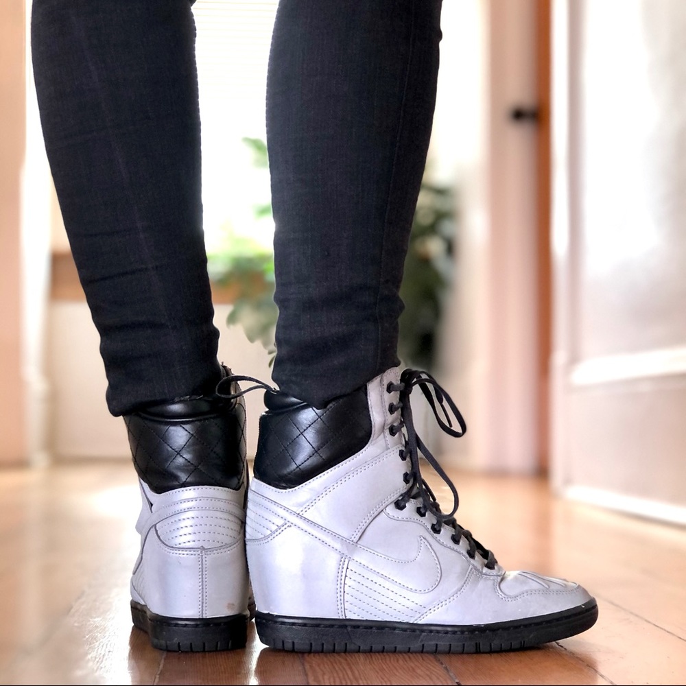 💥NIKE DUNK Sky Hi Wedge Silver Reflective Boots - Picture 9 of 11